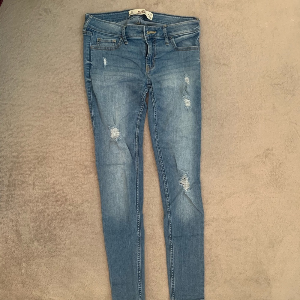 Hollister Super Skinny Jeans